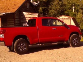2007 Toyota Tundra with 18x9 V-Tech Rage wheels