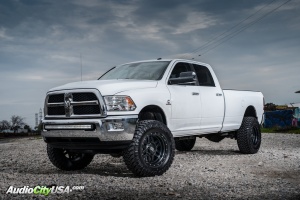 2014 RAM 2500 with 20x10 Satin XD128 wheels