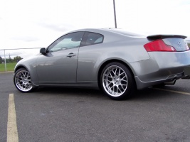 2009 Infiniti G37 with 19x9.5 Volk SF-Winning wheels