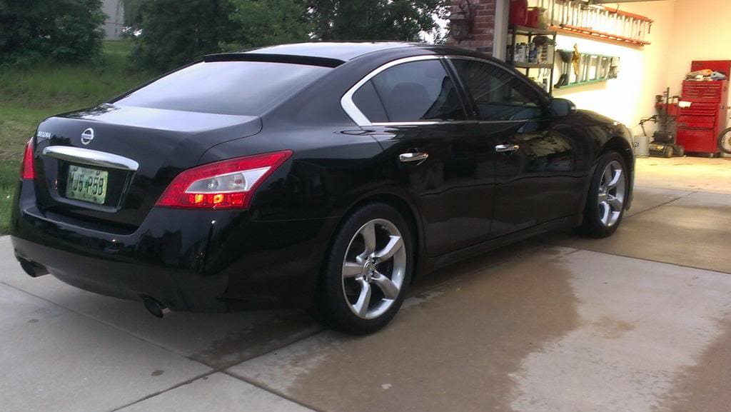 2012 Nissan Maxima with 18x8 OEM Nissan 350Z wheels