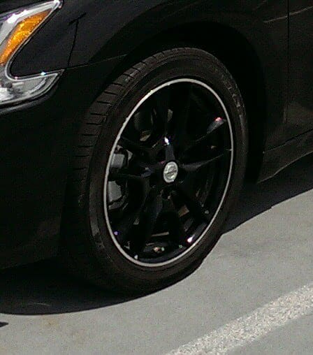 2014 Nissan Maxima with OEM Nissan Maxima wheels