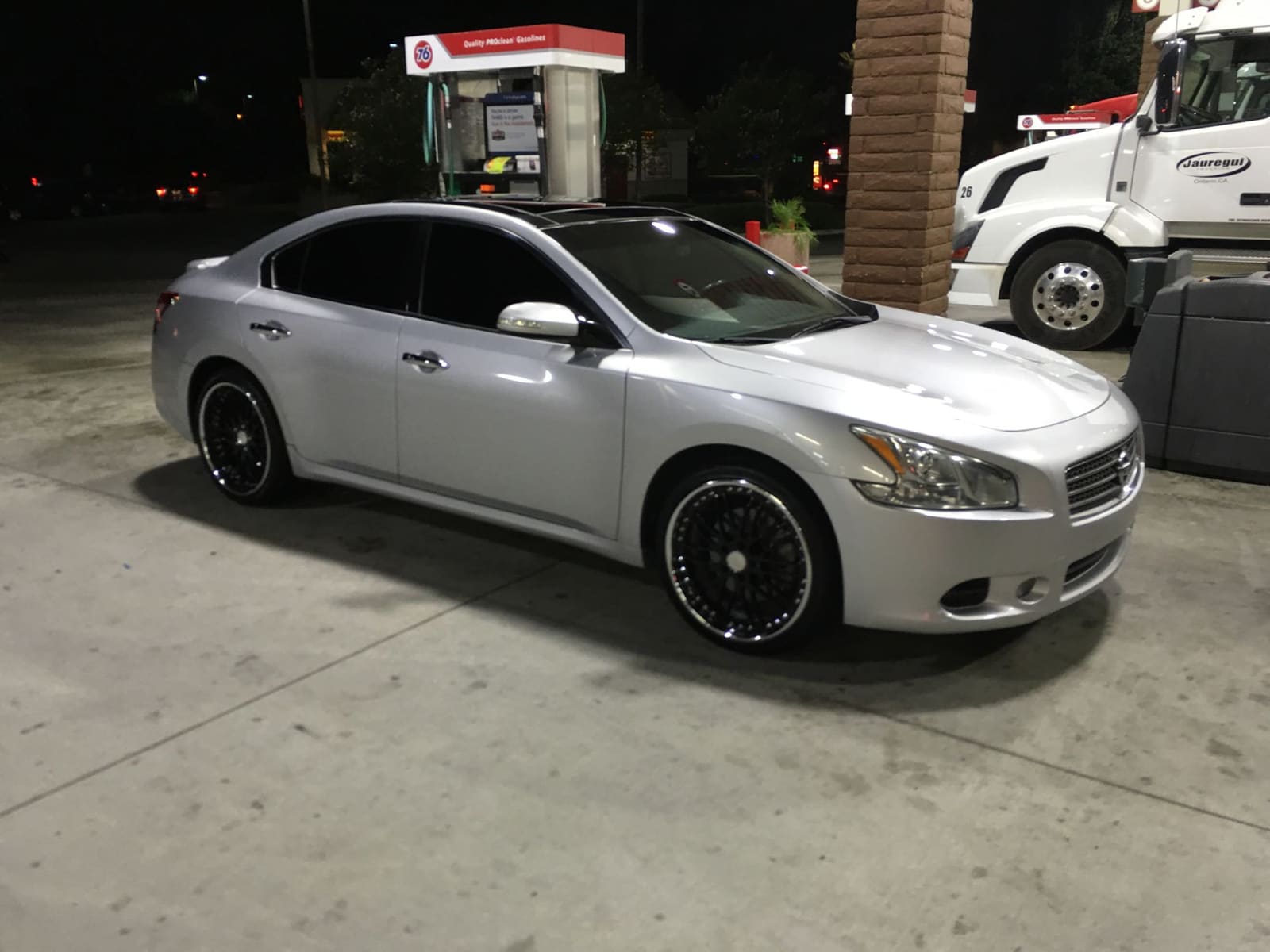 2014 Nissan Maxima with Makaveli wheels