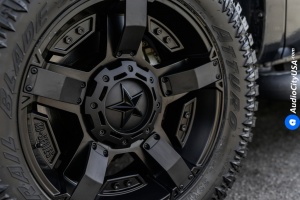 2015 Toyota Tundra with 20x9 XD 811 Rockstar 2 wheels