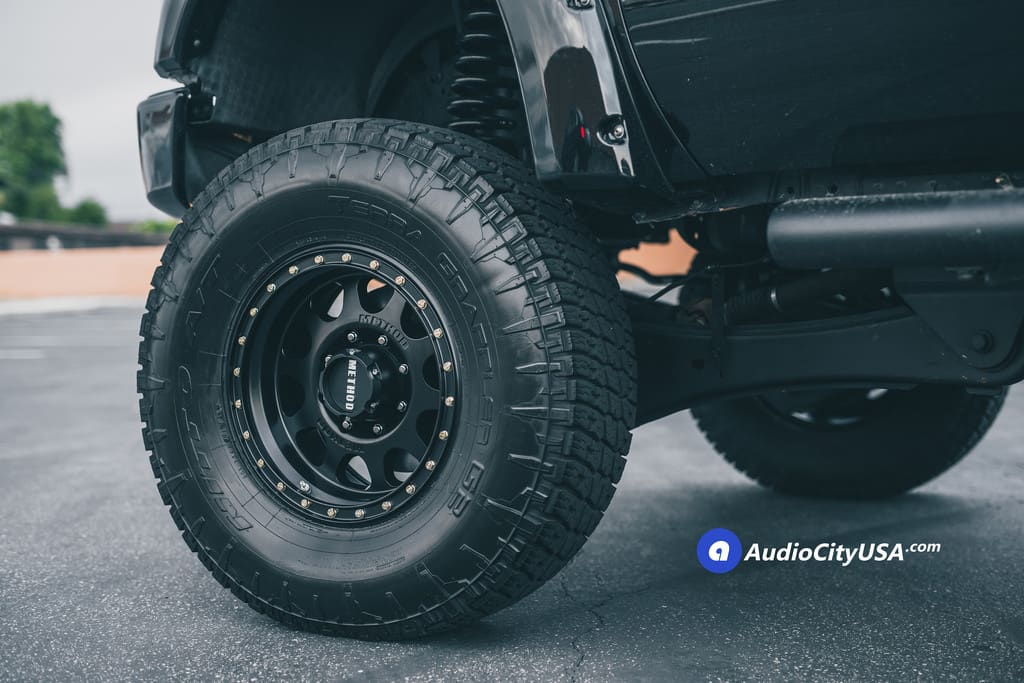 2015 Ford F-250 with 18x9 Method Vex 311 wheels