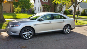 2013 Ford Taurus