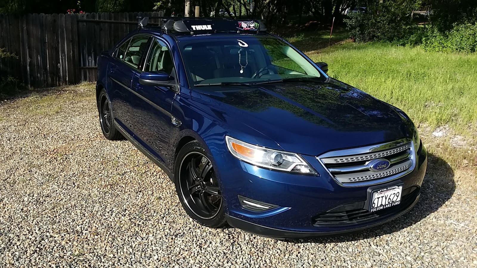 2010 Ford Taurus with MSR style 087 wheels