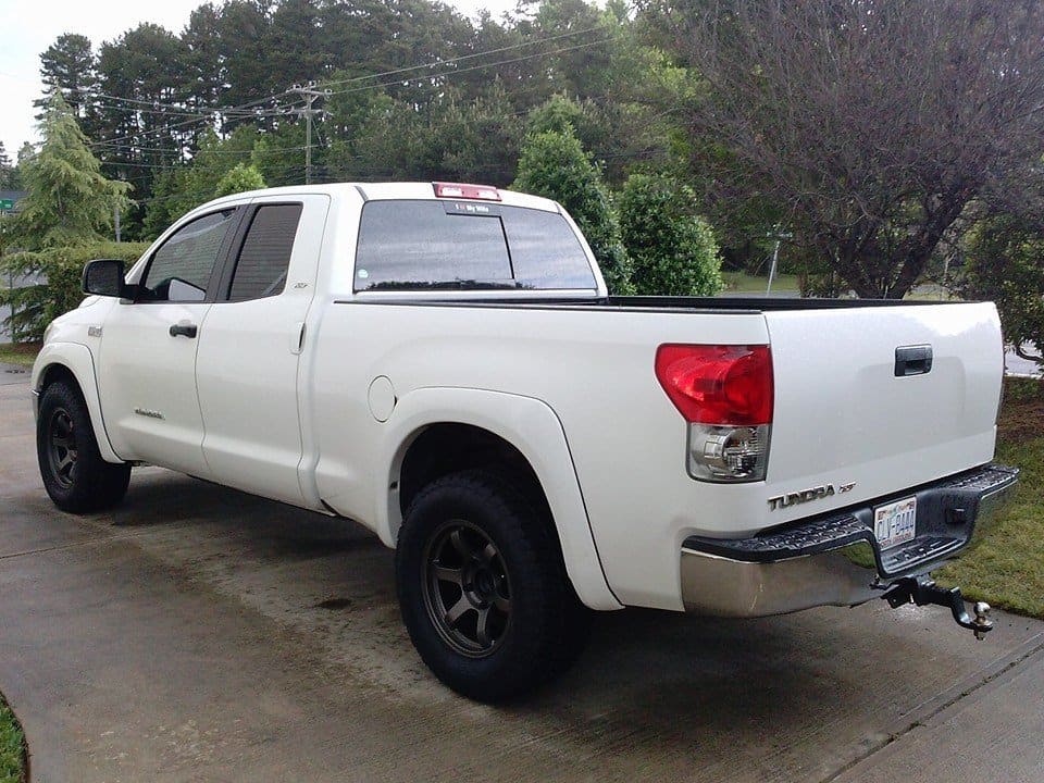 2010 Toyota Tundra with 18x9 FN BFD wheels