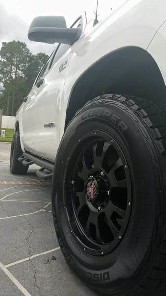 2015 Toyota Tundra with 18x9 level 8 guardian wheels