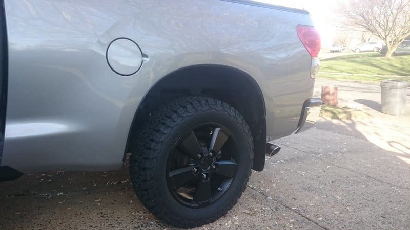 2008 Toyota Tundra with Carve wheels
