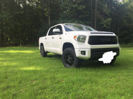 2014 Toyota Tundra with Stock TRD wheels wheels
