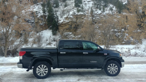 2013 Toyota Tundra with TSS wheels wheels
