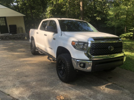 2018 Toyota Tundra with 18x9 KMC XD Monster II wheels