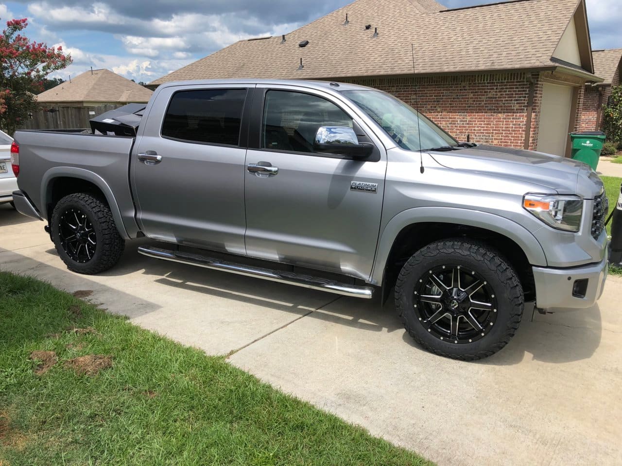 2018 Toyota Tundra with 20x9 Fuel D610 Mavericks wheels