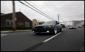 2001 BMW 740 with 20x10 VIP Modular VX210 wheels