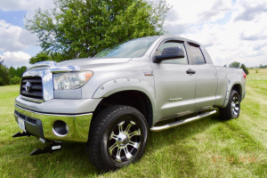 2017 Toyota Tundra with 18x9 Raceline Wheels Raptor wheels