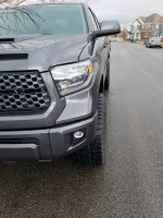 2018 Toyota Tundra with 18x9 Stealth Custom Series Ray 10 wheels