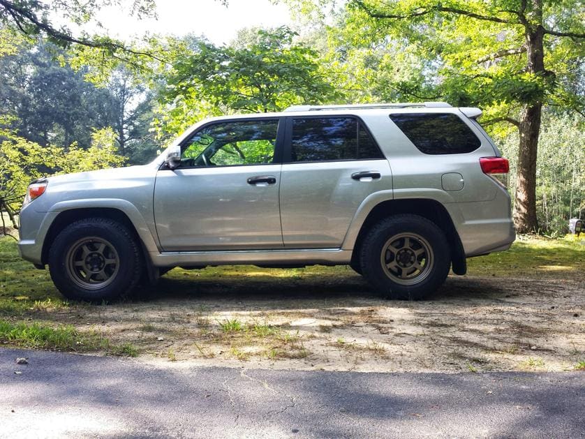2011 Toyota 4Runner with 17x8 Konig Countersteer Type X wheels