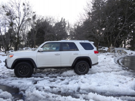 2010 Toyota 4Runner with 18x8 KMC Skitch wheels