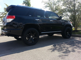 2011 Toyota 4Runner with 22x9.5 Black Rhino Peak wheels