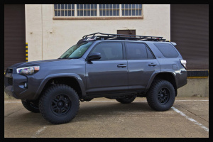 2014 Toyota 4Runner with 17x8.5 SCS Stealth 6 wheels