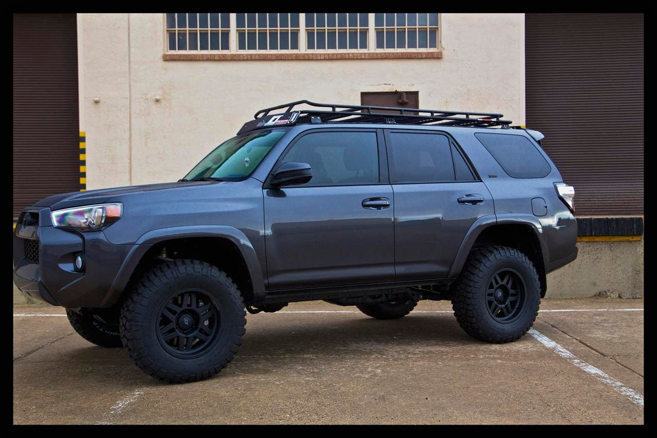2014 Toyota 4Runner with 17x8.5 SCS Stealth 6 wheels
