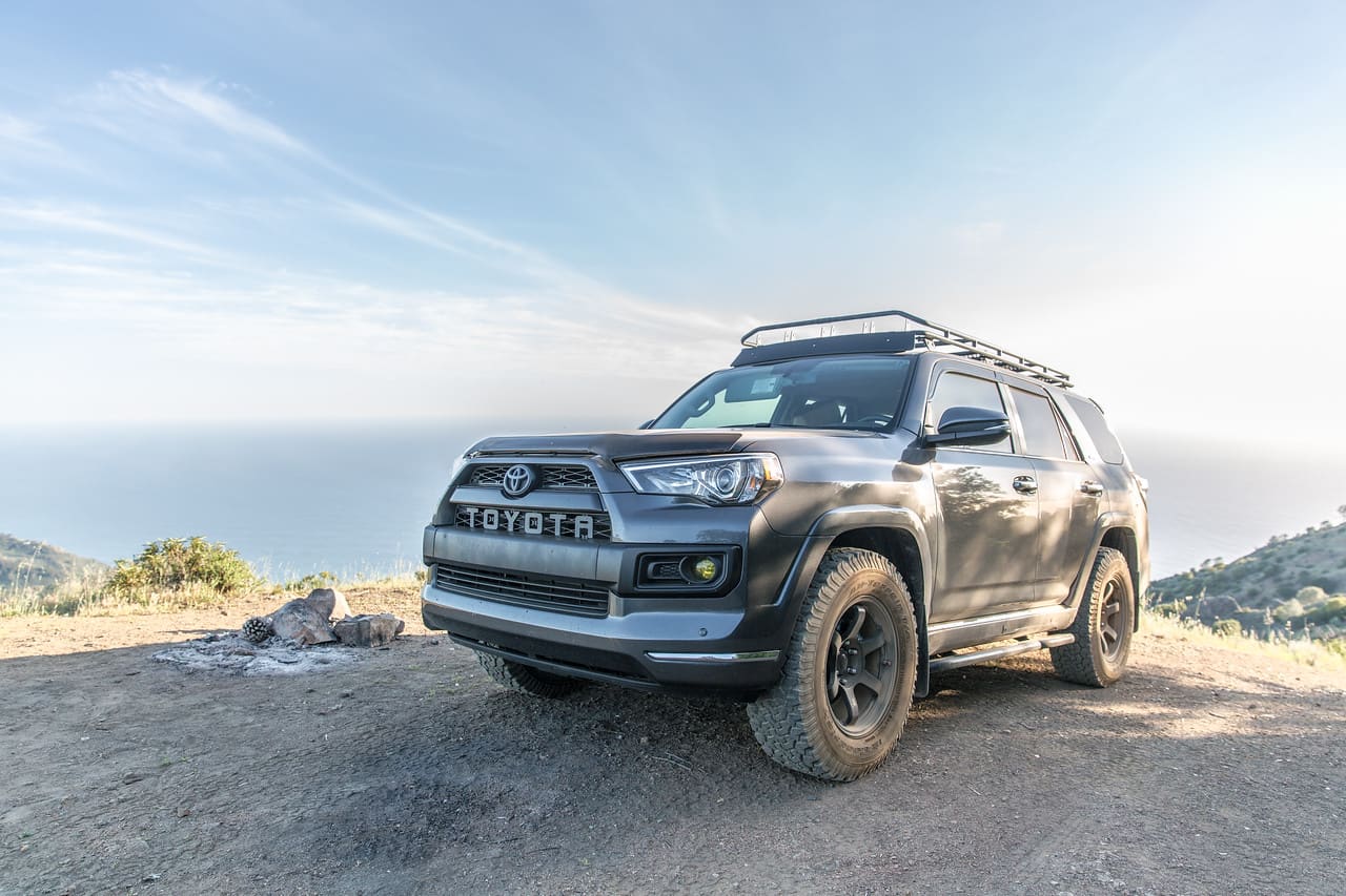 2014 Toyota 4Runner with 18x9 Volk TE 37 wheels