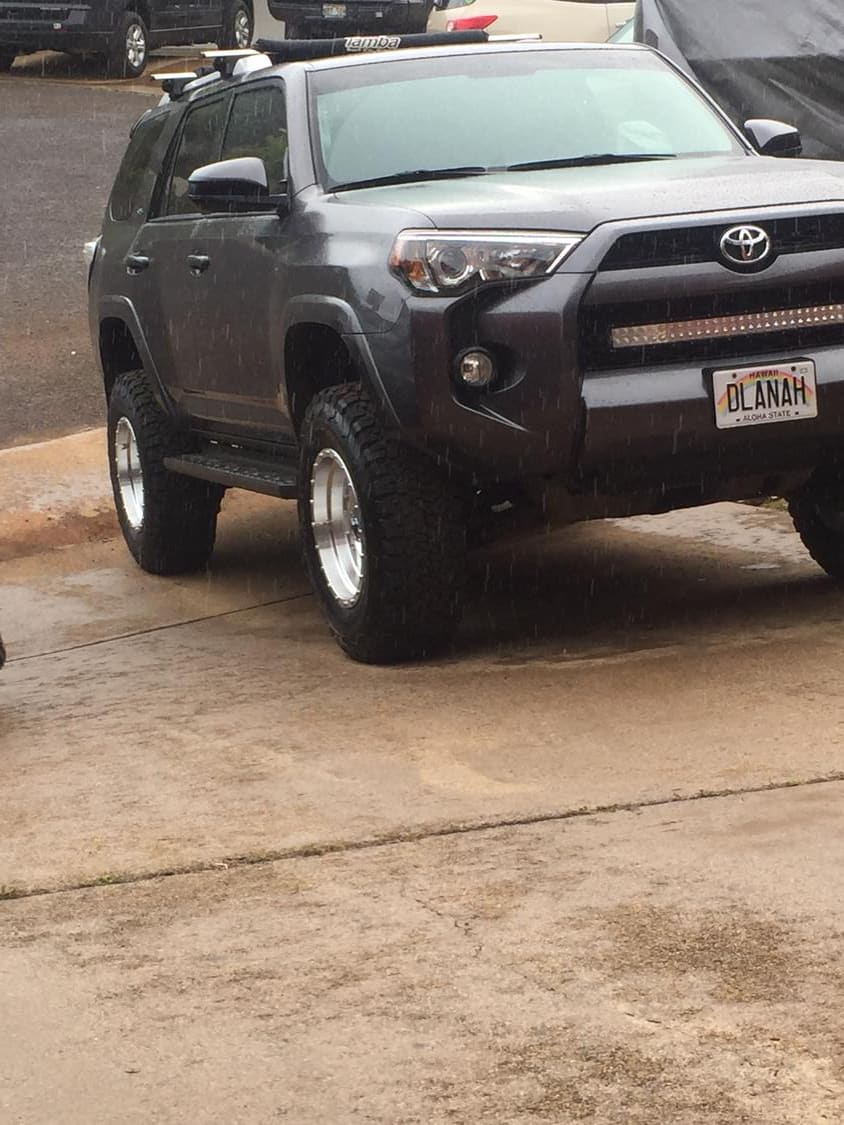 2013 Toyota 4Runner with 17x9 Method wheels wheels