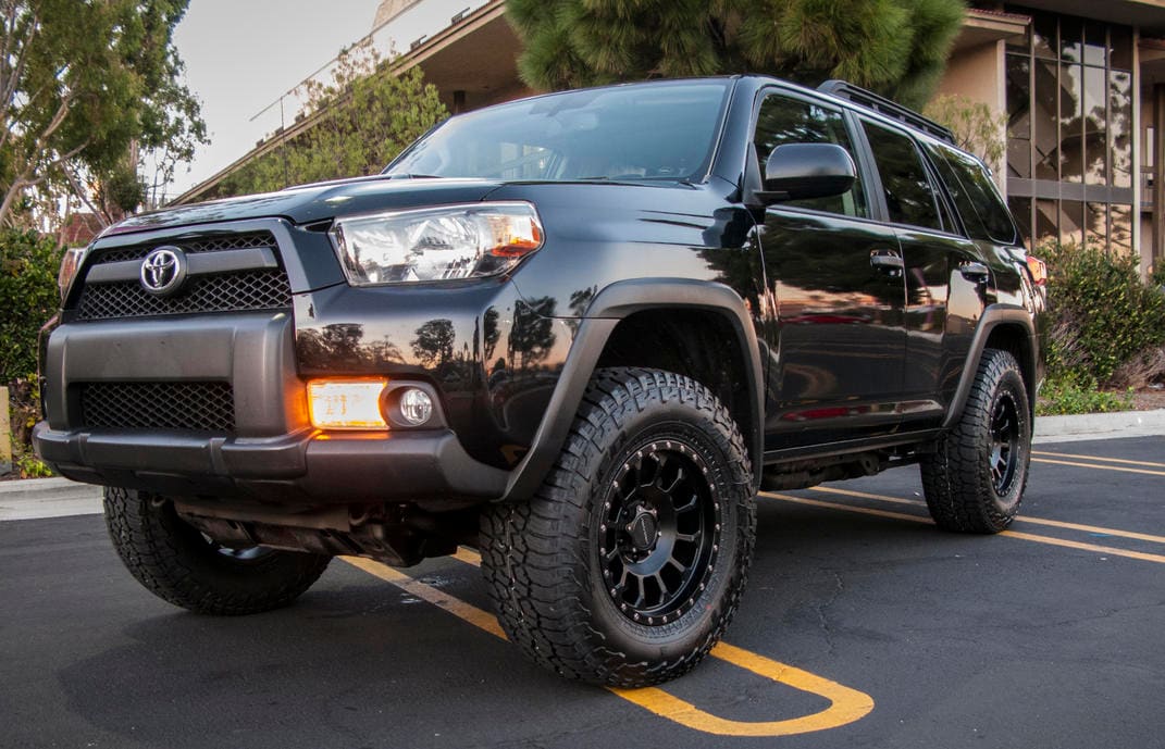 2016 Toyota 4Runner with 17x8.5 Pro Comp 5034 Rockwell wheels