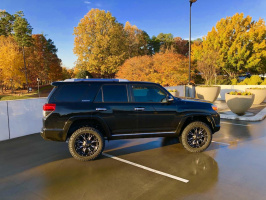 2015 Toyota 4Runner with 20x9 Fuel Throttle wheels