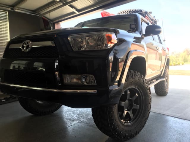 2010 Toyota 4Runner with 17x7 FN Wheels Konig Six Shooter wheels