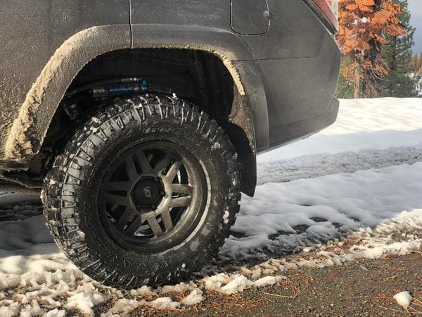 2011 Toyota 4Runner with 17x8.5 SCS Stealth 6 wheels