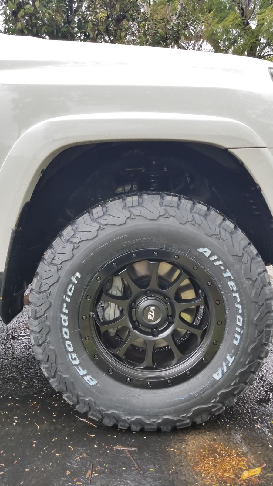 2018 Toyota 4Runner with 17x8.5 VTX Rogue Blackout wheels