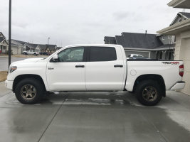 2019 Toyota Tundra with 17x9 Konig Six Shooters wheels