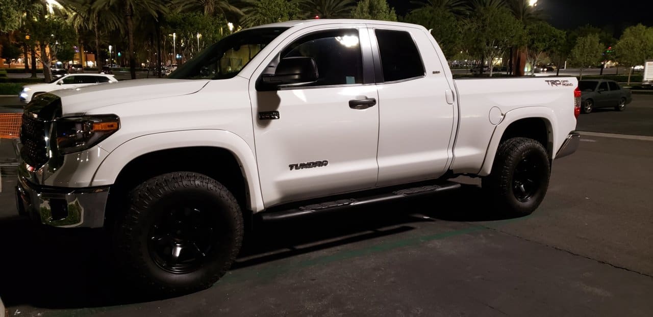 2019 Toyota Tundra with 18x9 wheels