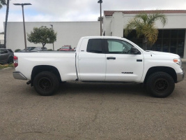 2015 Toyota Tundra with 17x8.5 wheels