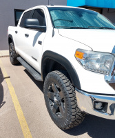 2017 Toyota Tundra with 20x8.5 wheels