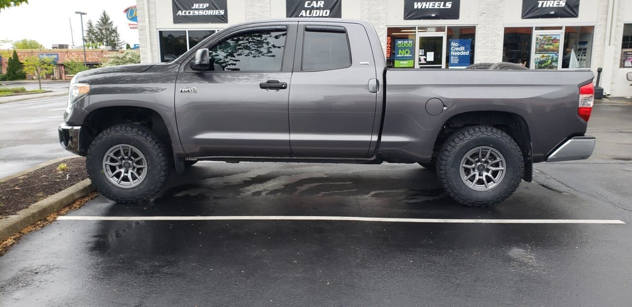 2014 Toyota Tundra with 17x8.5 wheels