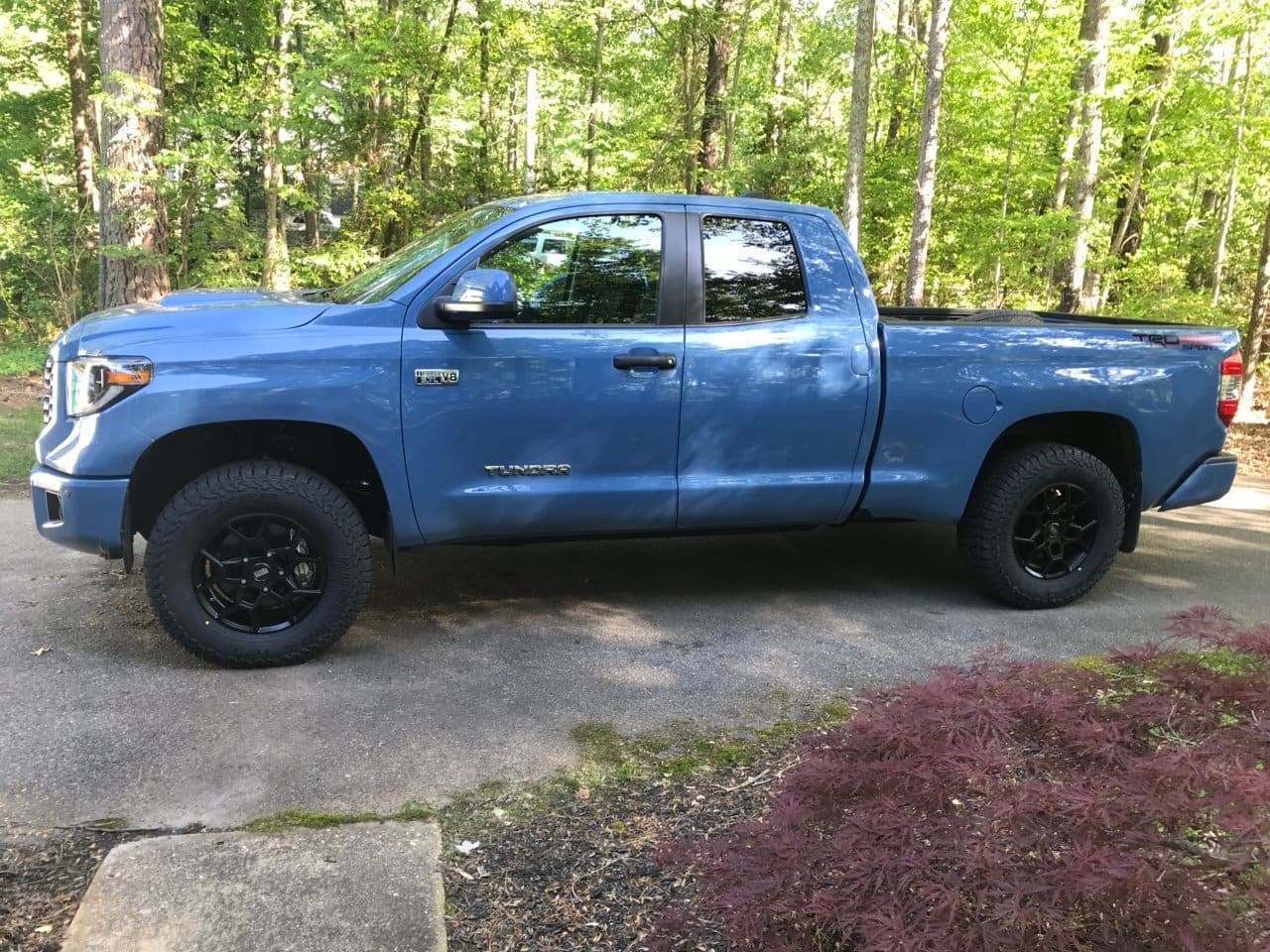 2020 Toyota Tundra with 18x8 wheels