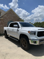 2019 Toyota Tundra with 18x8 wheels