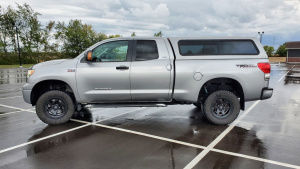 2008 Toyota Tundra with 18x9 wheels