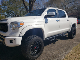 2017 Toyota Tundra with 20x10 wheels