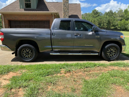 2014 Toyota Tundra with 20x9 Toyota XSP wheels