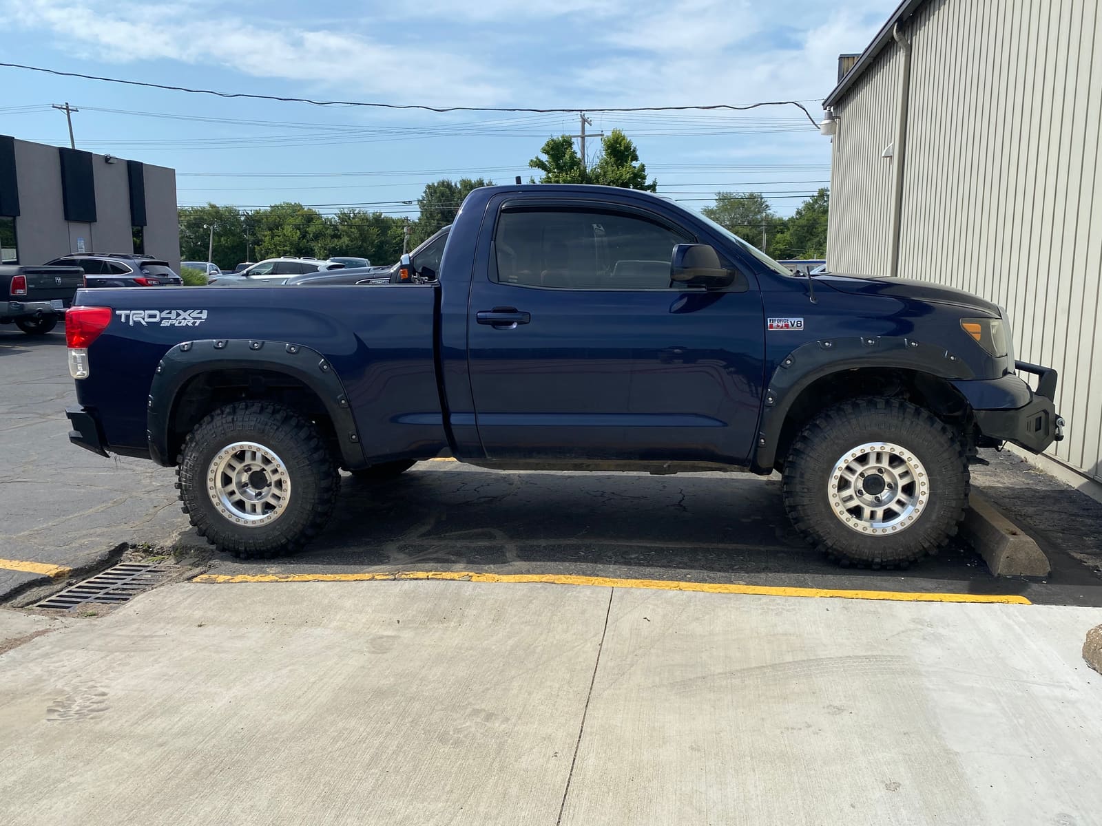 2011 Toyota Tundra with 17x8.5 wheels
