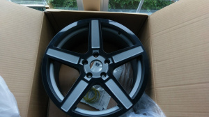 2012 Nissan Maxima with 18x8.5 wheels