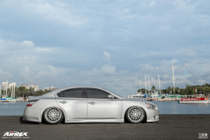 2014 Nissan Maxima with 20x10.5 wheels
