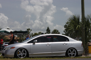 2010 Honda Civic with 17x9 wheels