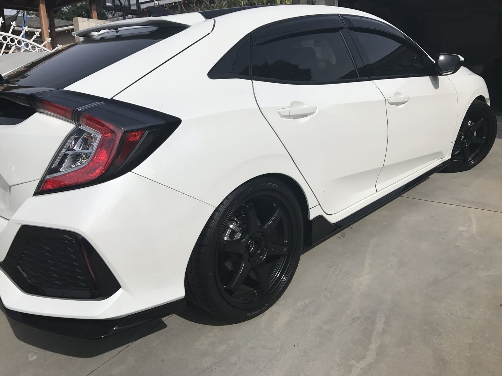 2017 Honda Civic with 19x8.5 wheels