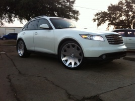 2003 Infiniti G35 with 22x10.5 MRR HR3 wheels