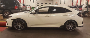 2017 Honda Civic with 19x9.5 wheels