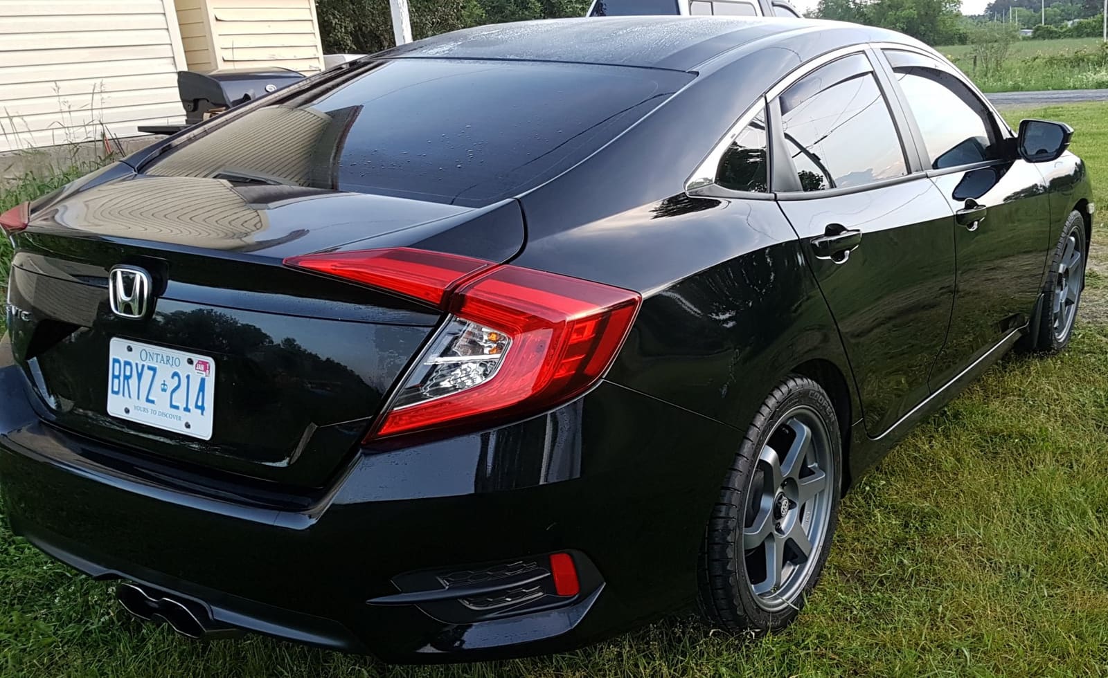2017 Honda Civic with 18x7.5 wheels
